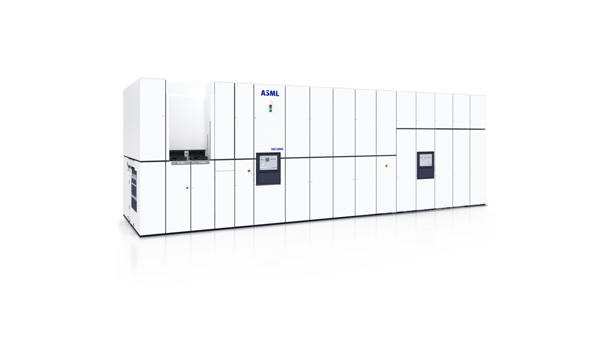 Low-NA EUV